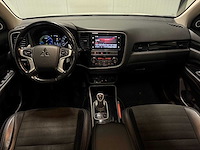 Mitsubishi - outlander - 2.4 phev intense+ - car - 2019 xt-308-h iaw - afbeelding 5 van  19