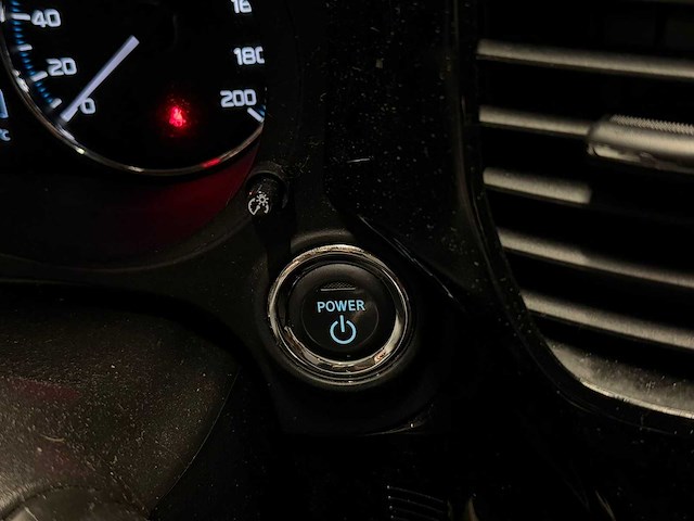 Mitsubishi - outlander - 2.4 phev intense+ - car - 2019 xt-308-h iaw - afbeelding 9 van  19