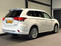 Mitsubishi - outlander - 2.4 phev intense+ - car - 2019 xt-308-h iaw - afbeelding 13 van  19