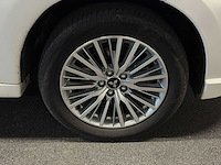Mitsubishi - outlander - 2.4 phev intense+ - car - 2019 xt-308-h iaw - afbeelding 14 van  19
