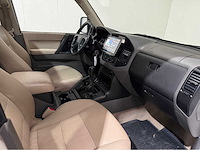 Mitsubishi - pajero - 7 persoons - 4x4 - benzine - personenauto - 2000 - afbeelding 3 van  35