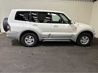 Mitsubishi - pajero - 7 persoons - 4x4 - benzine - personenauto - 2000 - afbeelding 31 van  35