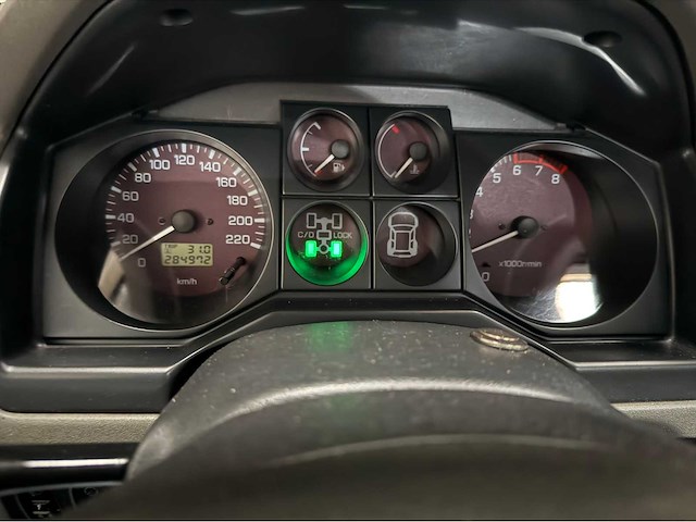 Mitsubishi - pajero - 7 persoons - 4x4 - benzine - personenauto - 2000 - afbeelding 7 van  35