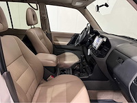 Mitsubishi - pajero - 7 persoons - 4x4 - benzine - personenauto - 2000 - afbeelding 10 van  35