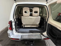 Mitsubishi - pajero - 7 persoons - 4x4 - benzine - personenauto - 2000 - afbeelding 35 van  35
