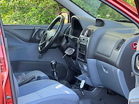 Mitsubishi - space star - 1.3 comfort - 2002 - 19-jj-nt - personenauto - afbeelding 3 van  12