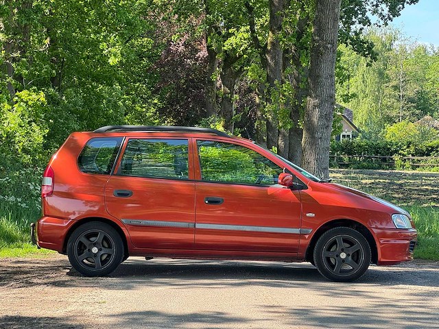 Mitsubishi - space star - 1.3 comfort - 2002 - 19-jj-nt - personenauto - afbeelding 10 van  12