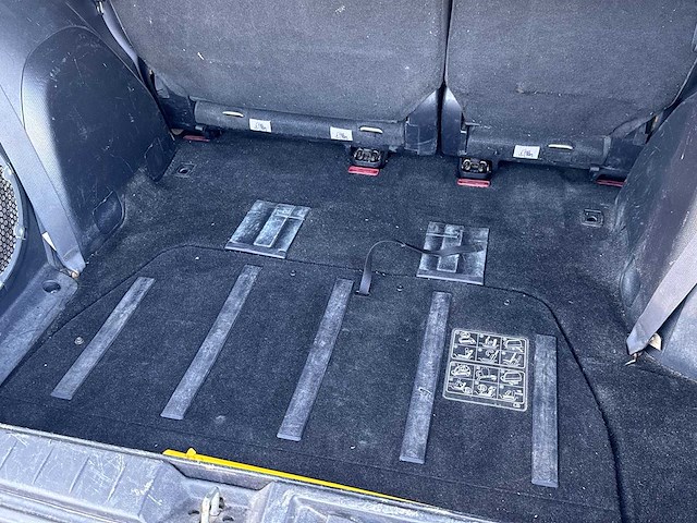 Mitsubishi -outlander 2.4 intense+ special edition 4-wd 7-persoons | 23-lsg-5 - afbeelding 19 van  32