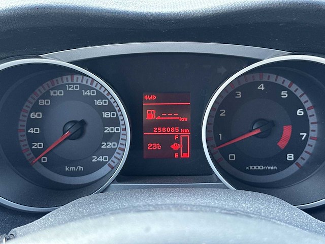 Mitsubishi -outlander 2.4 intense+ special edition 4-wd 7-persoons | 23-lsg-5 - afbeelding 23 van  32