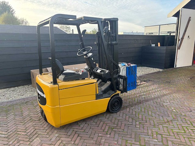 Mitsubishi 1.6t - vorkheftruck - afbeelding 3 van  14