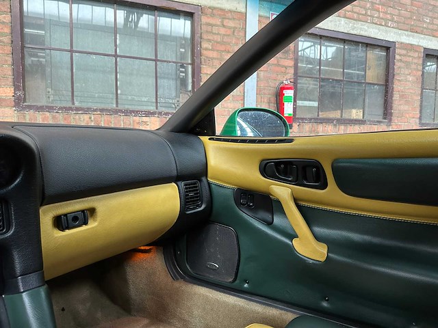 Mitsubishi 3000 gt v6 twin turbo 286pk 1998 (handgeschakeld) - afbeelding 18 van  35