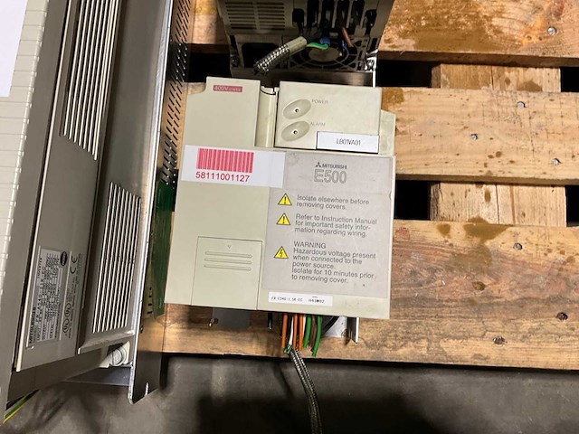 Mitsubishi a500 + e500 frequentieregelaar (5x) - afbeelding 8 van  12