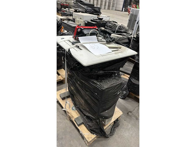 Mitsubishi airco binnen+ buiten unit - afbeelding 5 van  5