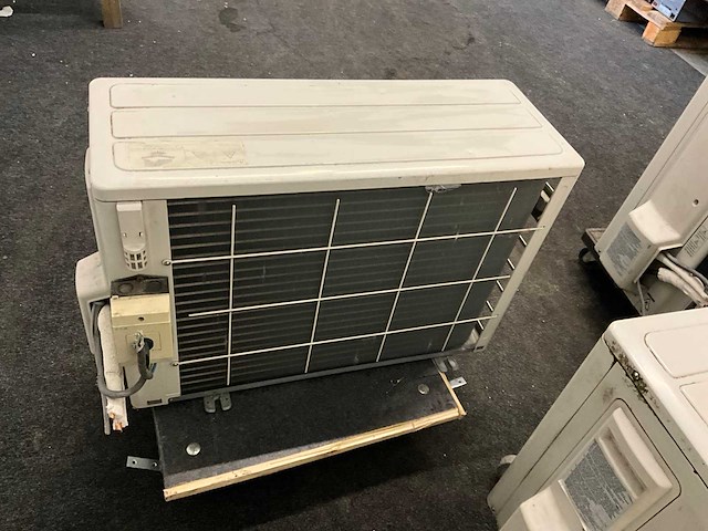 Mitsubishi airco units voor buiten (3x) - afbeelding 11 van  12