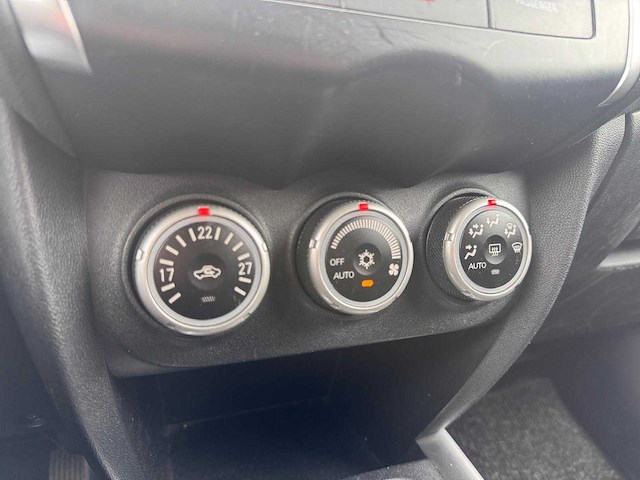 Mitsubishi asx 1.6 intense cleartec gs-301-r - afbeelding 4 van  13