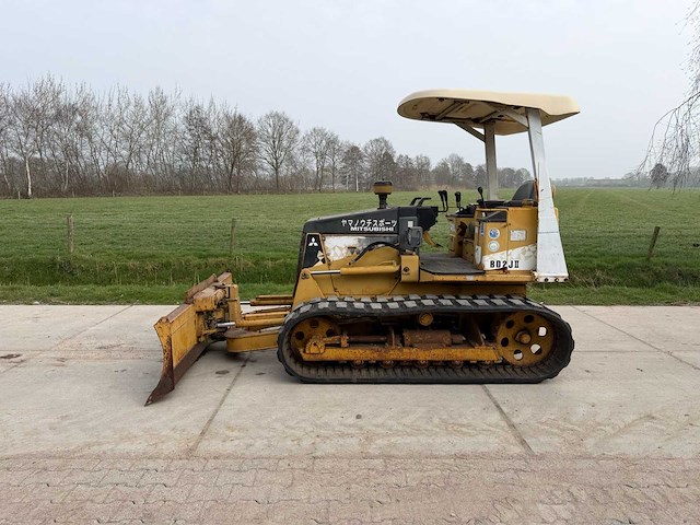 Mitsubishi bd2j bulldozer - afbeelding 3 van  10
