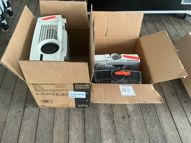 Mitsubishi beamer diverse (3x) - afbeelding 1 van  6