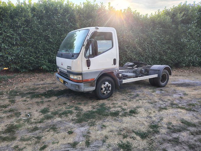 Mitsubishi canter 3.9 fe 35 bedrijfswagen - afbeelding 1 van  13