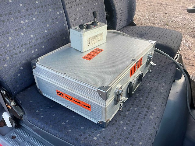 Mitsubishi canter zoutstrooier met sneeuwschuif - afbeelding 10 van  23