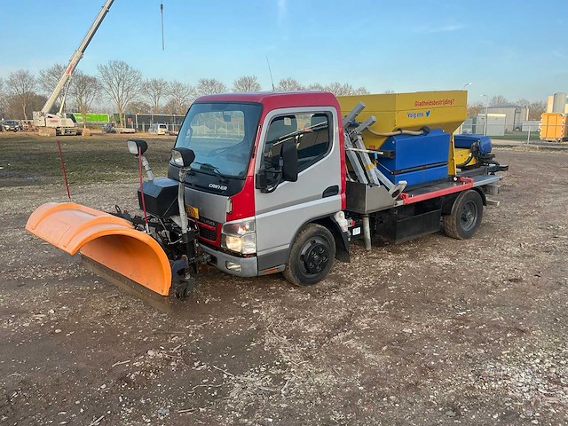 Mitsubishi canter zoutstrooier met sneeuwschuif - afbeelding 17 van  23