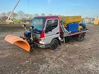 Mitsubishi canter zoutstrooier met sneeuwschuif - afbeelding 17 van  23