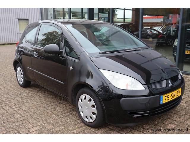 Mitsubishi colt 1.1 cz3 | benzine | kenteken: 75-sn-zv - afbeelding 1 van  35
