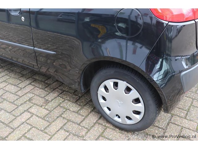 Mitsubishi colt 1.1 cz3 | benzine | kenteken: 75-sn-zv - afbeelding 31 van  35