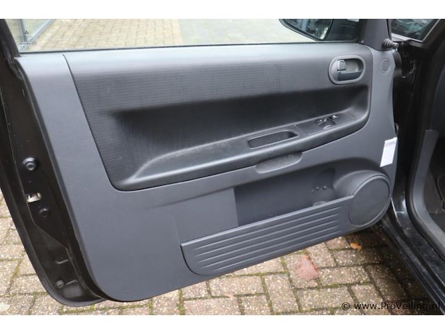 Mitsubishi colt 1.1 cz3 | benzine | kenteken: 75-sn-zv - afbeelding 16 van  35