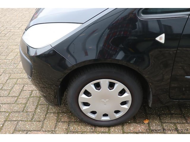 Mitsubishi colt 1.1 cz3 | benzine | kenteken: 75-sn-zv - afbeelding 30 van  35