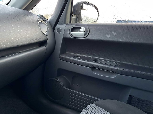 Mitsubishi colt 1.3 edition two, 51-lhk-4 - afbeelding 4 van  12