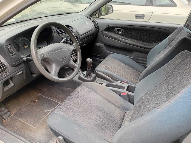 Mitsubishi colt 1.3 family, 79-pd-bg - afbeelding 9 van  9