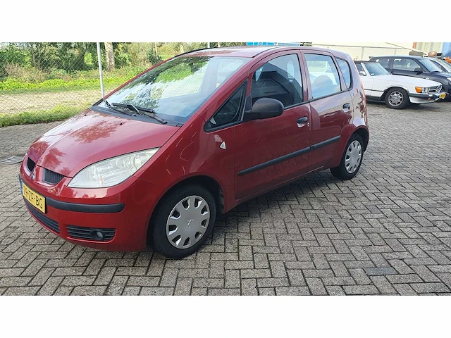 Mitsubishi colt 1.3 incharge, 29-zf-bg - afbeelding 1 van  12