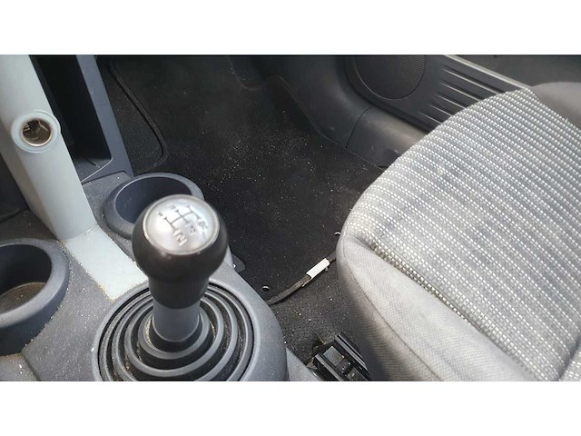 Mitsubishi colt 1.3 incharge, 48-xs-xt - afbeelding 2 van  11