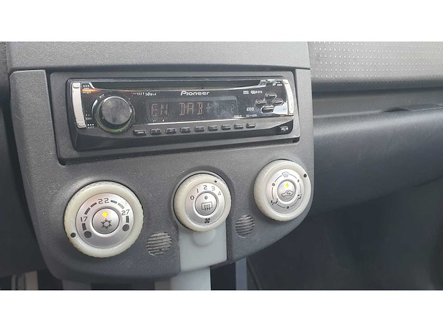 Mitsubishi colt 1.3 incharge, 48-xs-xt - afbeelding 11 van  11