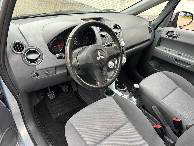 Mitsubishi colt 1.3 inform, jn-057-p - afbeelding 15 van  16