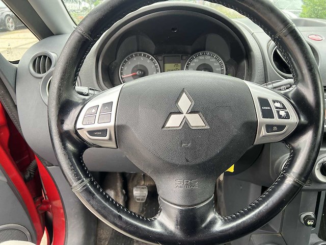 Mitsubishi colt 1.3 intro edition | 32-hsj-9 - afbeelding 24 van  29