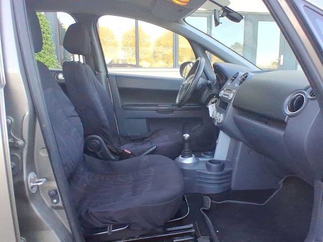 Mitsubishi colt 1.3 invite+ 2008 | 30-zl-fb - afbeelding 2 van  24