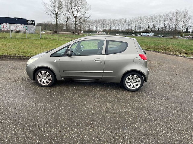 Mitsubishi colt 1.3 invite+ 2008 | 51-gjr-1 - afbeelding 4 van  8