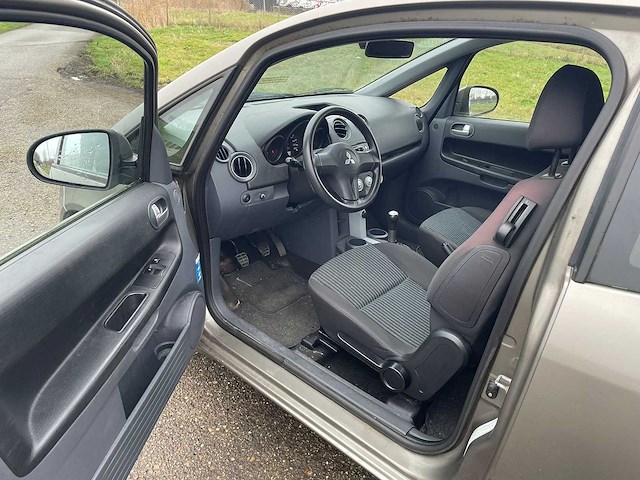 Mitsubishi colt 1.3 invite+ 2008 | 51-gjr-1 - afbeelding 5 van  8