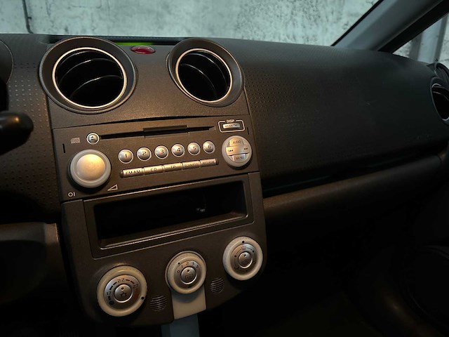 Mitsubishi colt 1.3 invite 95pk 2006 (origineel-nl), 03-sp-lh - afbeelding 10 van  31