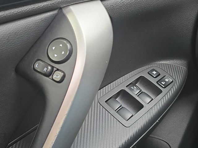 Mitsubishi eclipse cross 1.5 di-t instyle 2018 | rz-550-v - afbeelding 4 van  35