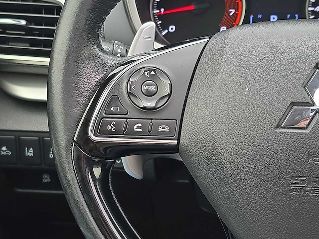 Mitsubishi eclipse cross 1.5 di-t instyle 2018 | rz-550-v - afbeelding 9 van  35