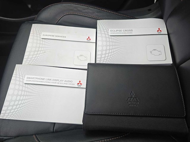 Mitsubishi eclipse cross 1.5 di-t instyle 2018 | rz-550-v - afbeelding 25 van  35