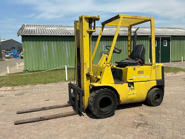 Mitsubishi fd15 vorkheftruck - afbeelding 1 van  18