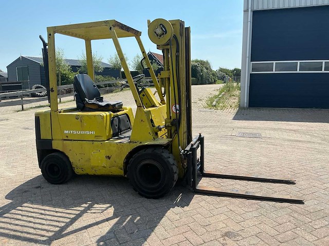Mitsubishi fd15 vorkheftruck - afbeelding 13 van  18