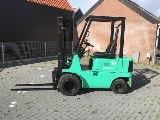 Mitsubishi fd18 vorkheftruck - afbeelding 10 van  17