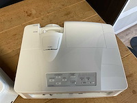 Mitsubishi fd730u dlp beamer (2x) - afbeelding 1 van  2