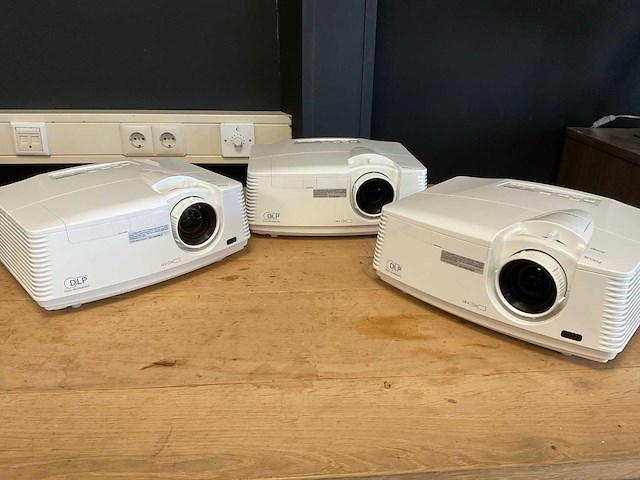Mitsubishi fd730u dlp beamer (3x) - afbeelding 5 van  6