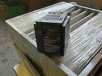 Mitsubishi fr-e820s-0080scepb-60 frequentieregelaar - afbeelding 1 van  4