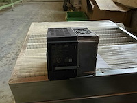 Mitsubishi fr-e820s-0110scepb-60 frequentieregelaar - afbeelding 3 van  5